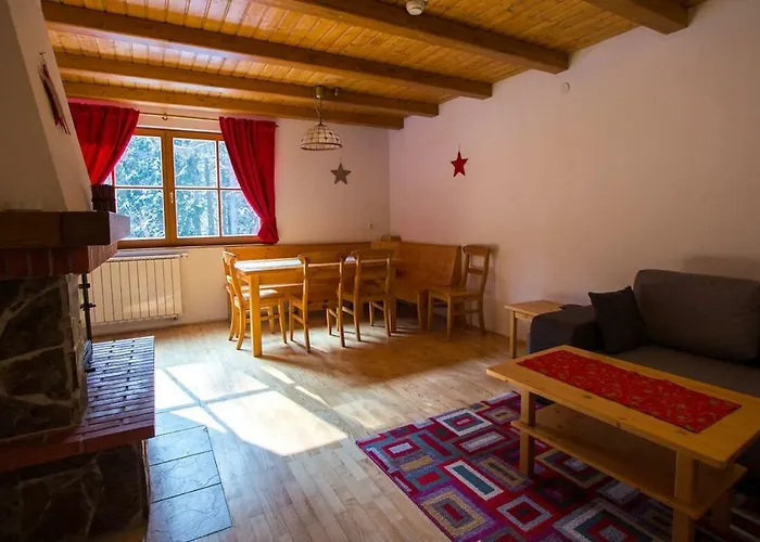 Bolfenk アパート ホコ・ポホリェ